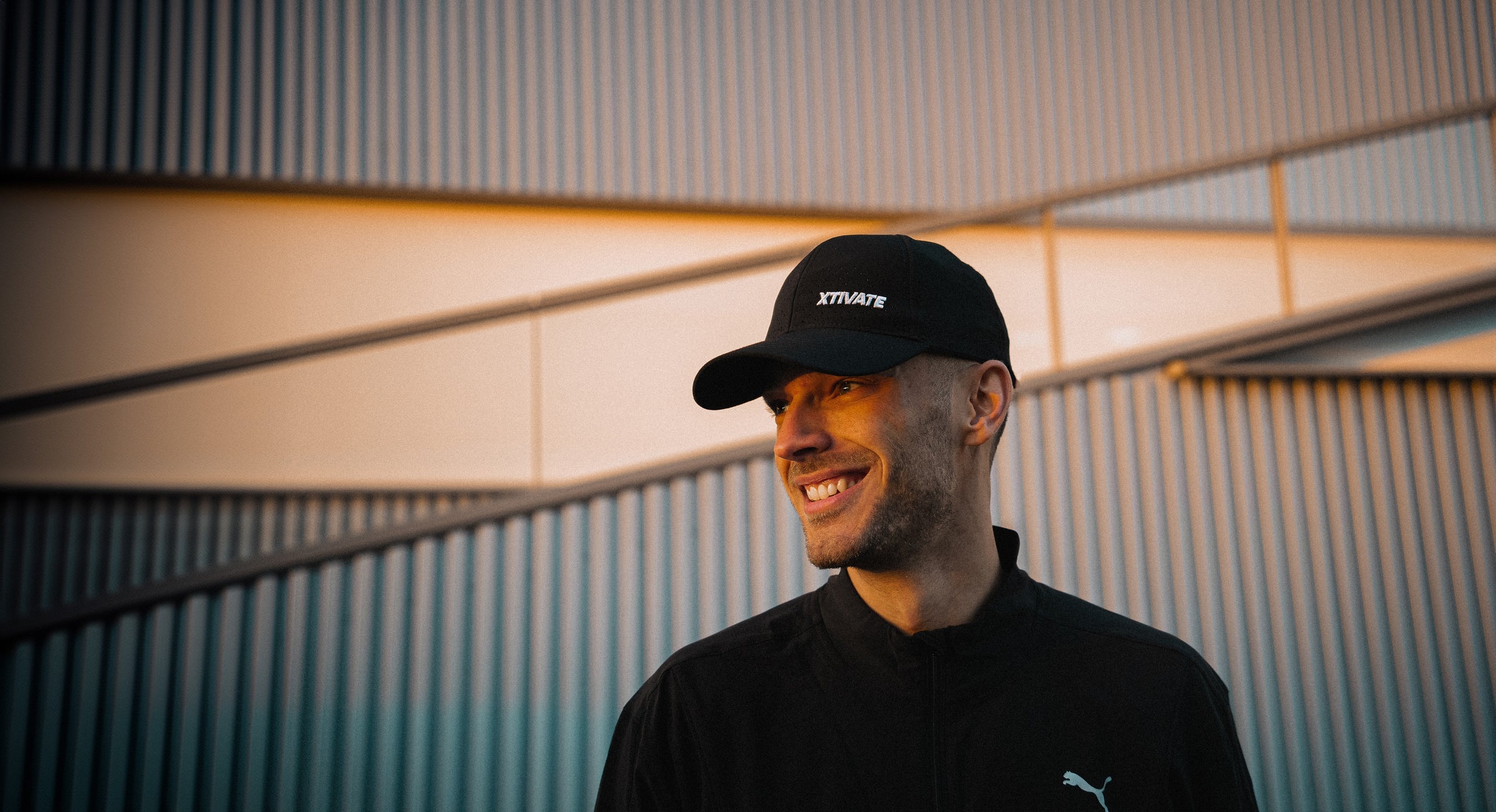 xtivate-sportpet-zwart-banner